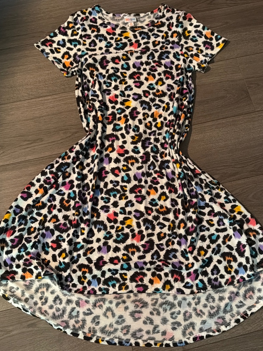Leopard Carly